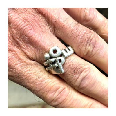 Click to Hope Figure Ring